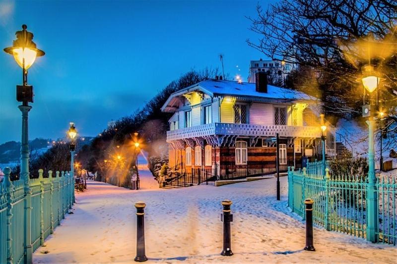 The Spa Chalet Scarborough Hot Tub, Pool, Gym, Beach Location Zewnętrze zdjęcie